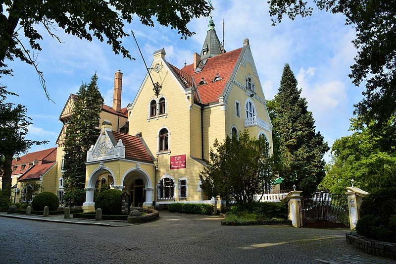 The Amber Palace in Strzekęcin