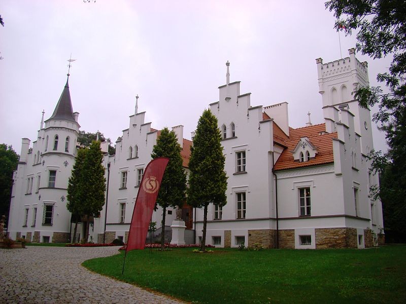 Palace in Sulisław
