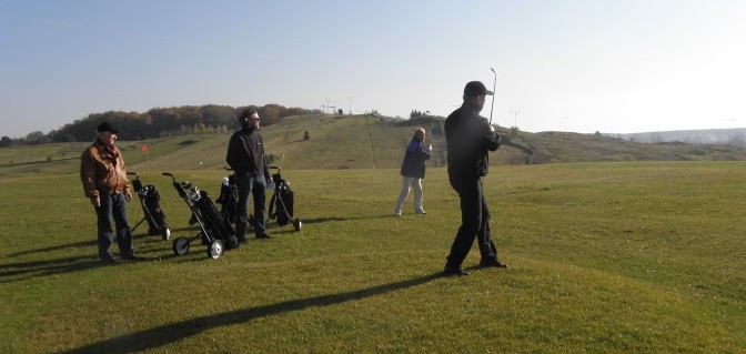 Binowo Park golf course