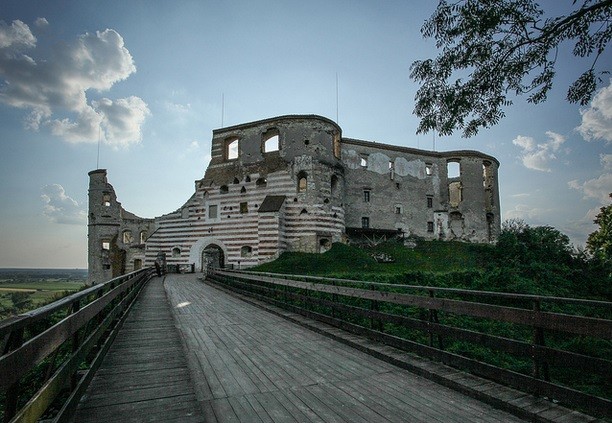 Janowiec Castle 