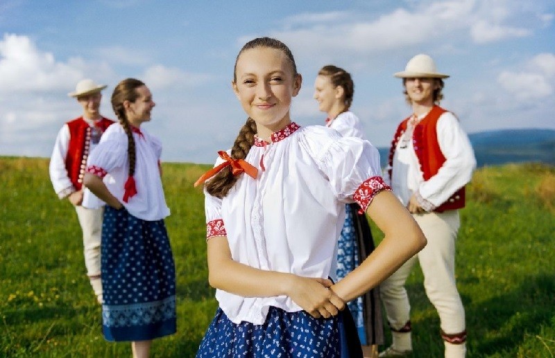 Folklore show
